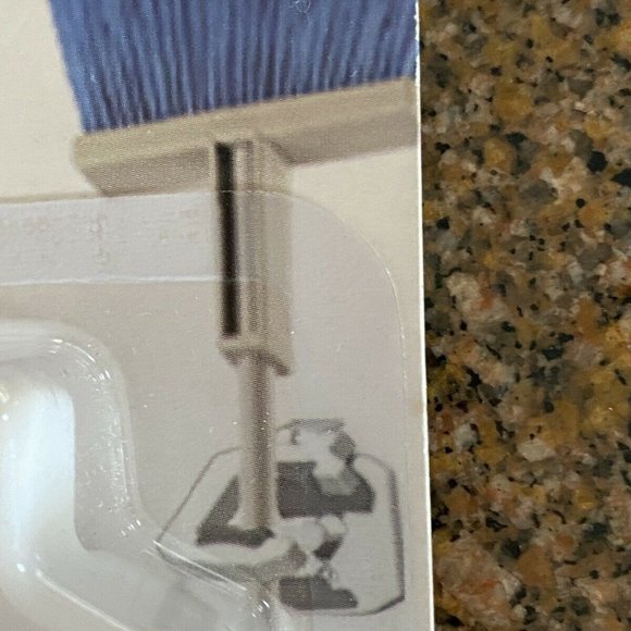 5/$25❣️ Broom & Mop Holder - Wall-mounted, C Shape Design - Picture 2 of 8